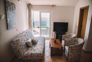 Апартаменты Apartments Hollaj Улцинь Апартаменты-студио с видом на море-2